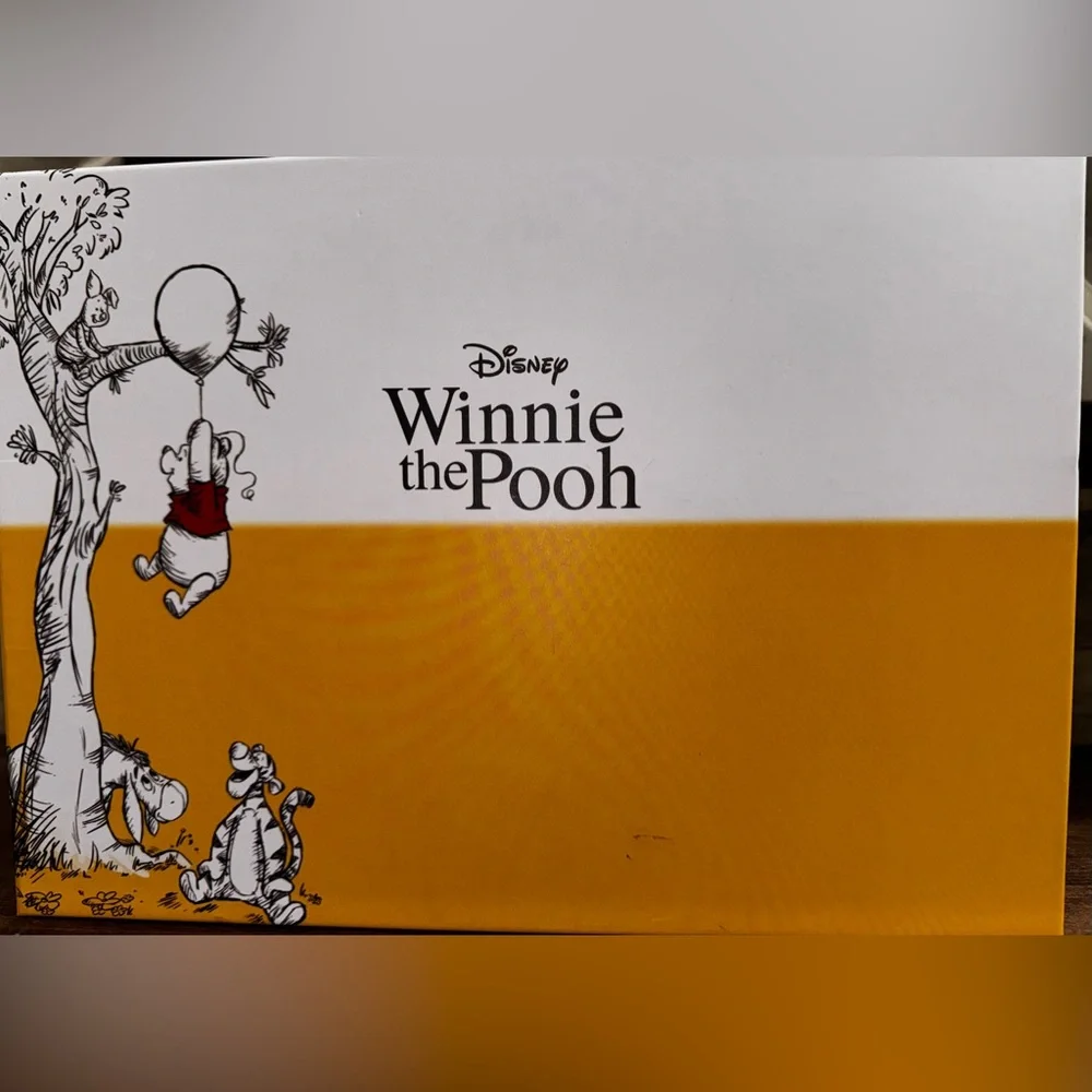 ✅ Super Cute 🥰 Disney Winnie the Pooh  3 Piece Gift Set - NEW - Picture 3 of 3
